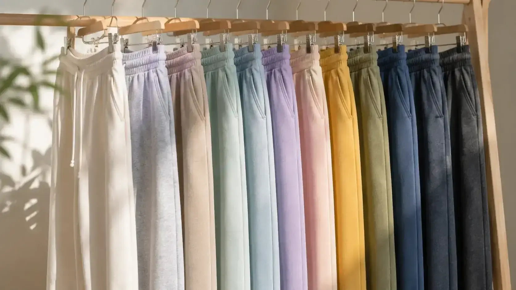 Pakistan sweatpants manufacturer — OEM French terry and brushed fleece bottoms for activewear programmes
